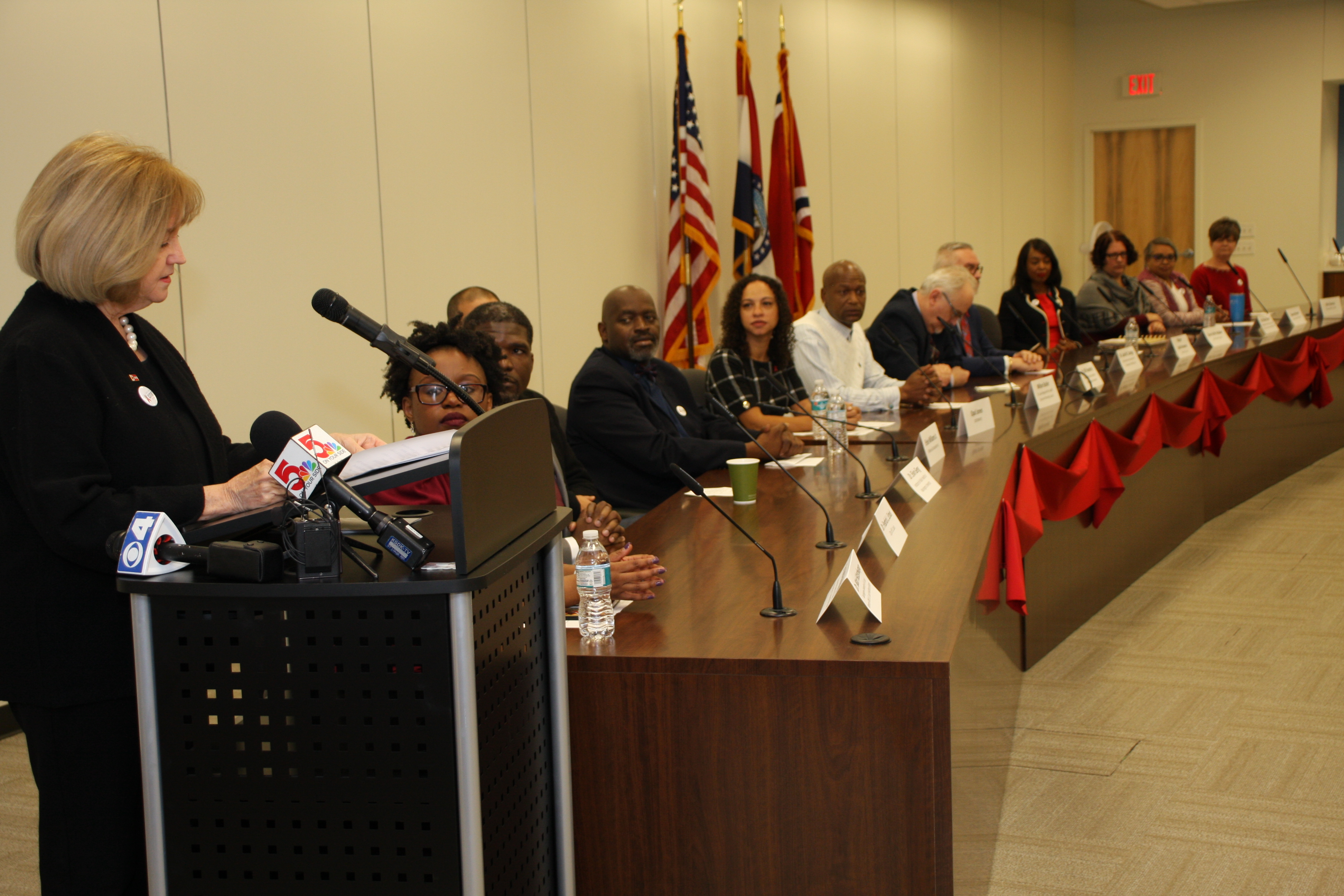 Mayor Lyda Krewson addresses attendees during the Fast-Track Cities presentation.