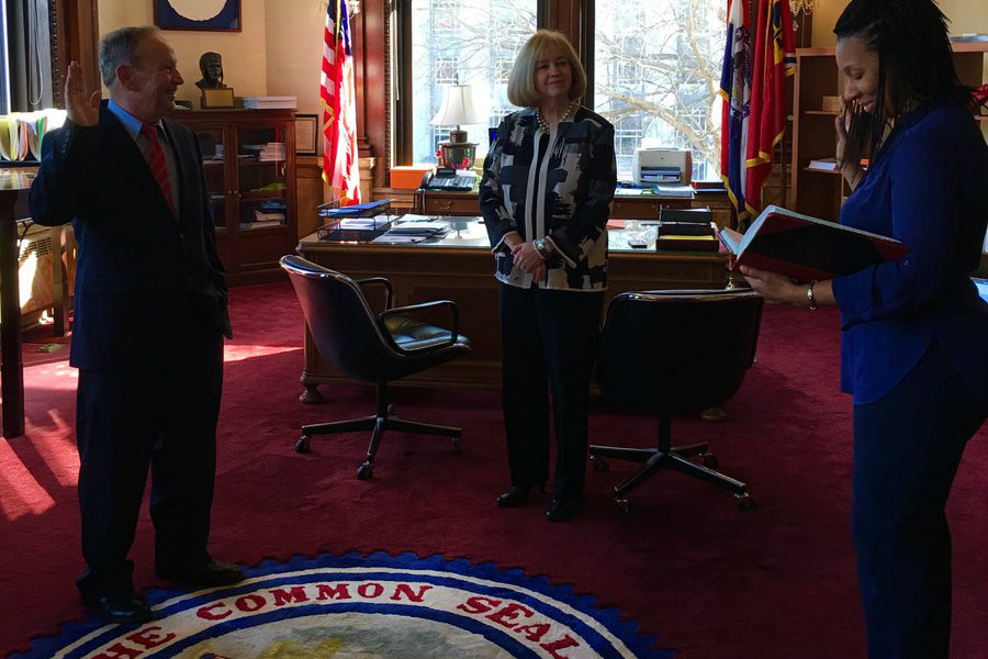 Stephen Conway Swearing in as city assessor on November 27, 2017