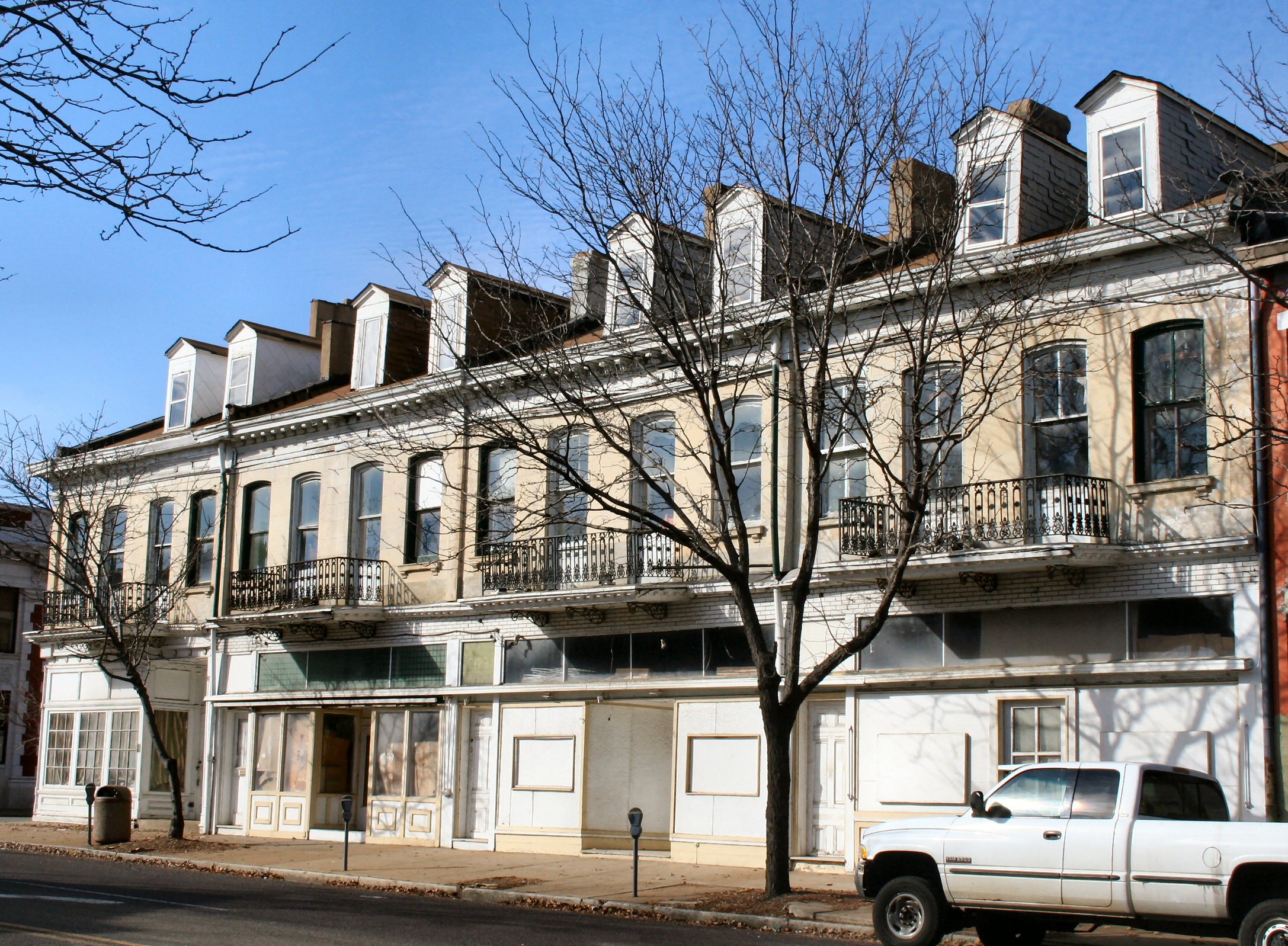 Store Buildings at 7121-29 S. Broadway